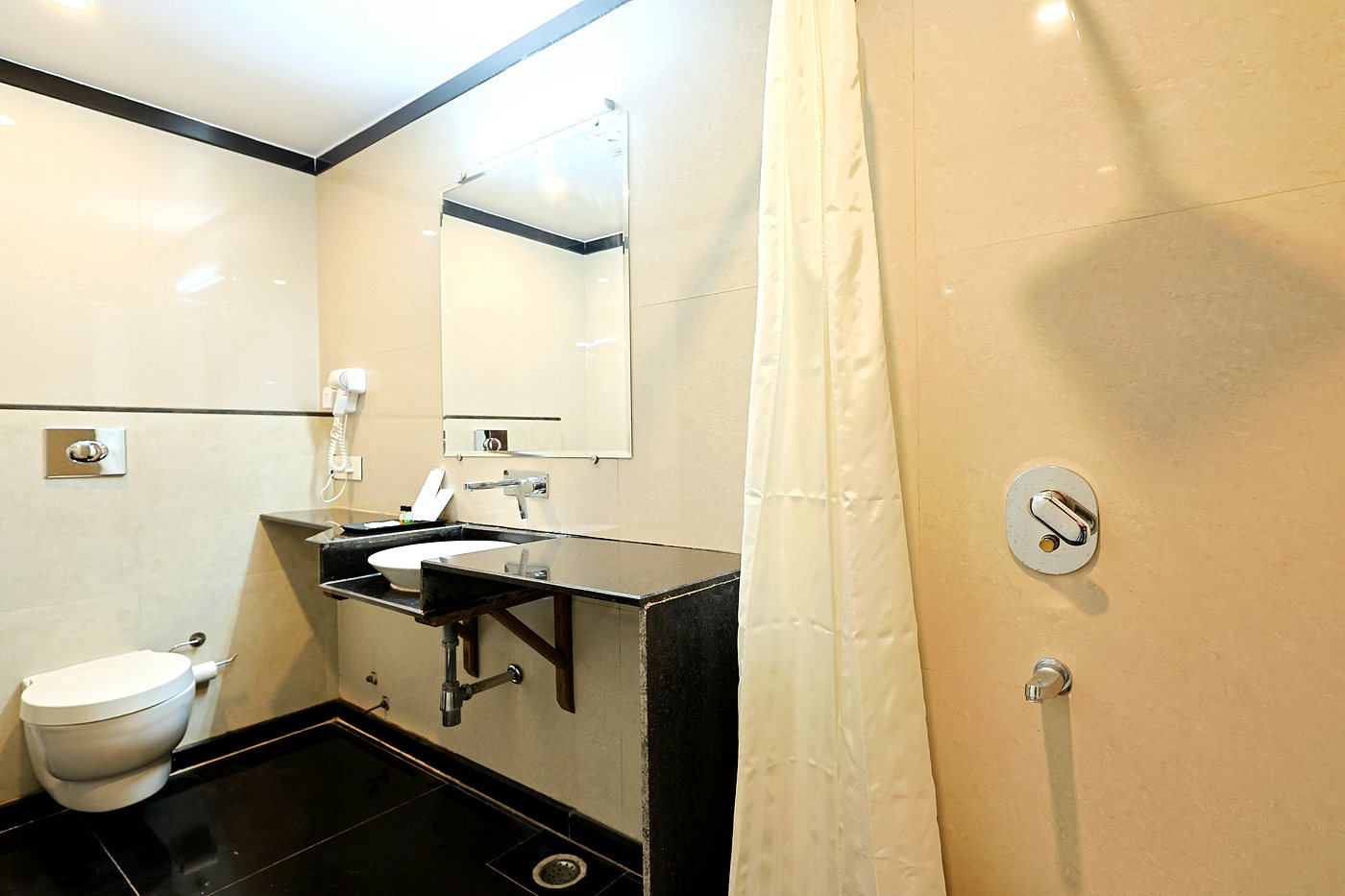 5Y5A9975